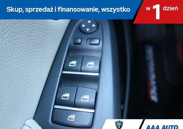 BMW X3 cena 52000 przebieg: 323418, rok produkcji 2012 z Świecie małe 172